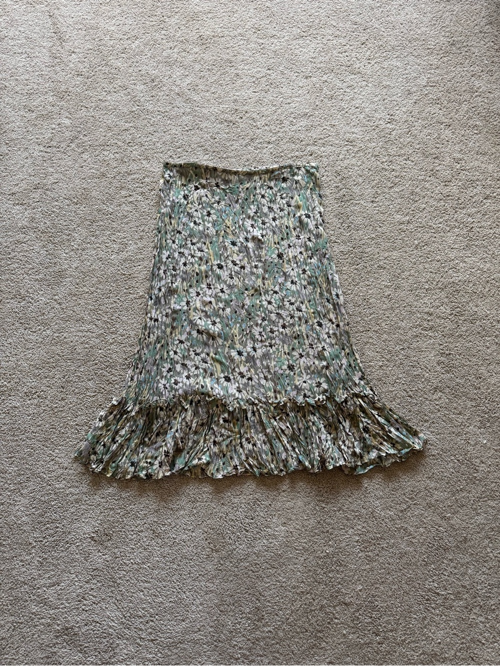 Women’s Axcess Size 12 Floral Lined Skirt